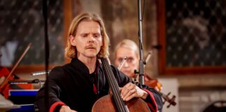 Tallinna Kammerorkester alustas uut kontserdisarja, esimene solist oli Silver Ainomäe